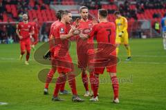 3. Liga - FC Ingolstadt 04 - Carl Zeiss Jena - Tor Jubel Dennis Eckert Ayensa (7, FCI) mit Jonatan Kotzke (25 FCI) Michael Heinloth (17, FCI) Caniggia Ginola Elva (14, FCI)