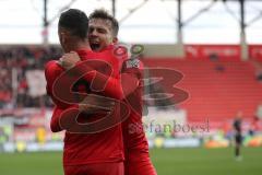 3. Liga - Fußball - FC Ingolstadt 04 - FSV Zwickau - Tor Jubel Dennis Eckert Ayensa (7, FCI) mit Fatih Kaya (9, FCI)