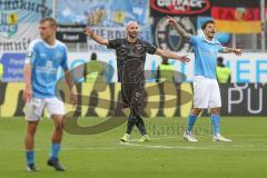 3. Fußball-Liga - Saison 2019/2020 - FC Ingolstadt 04 - Chemnitzer FC - #fc5 dirigiert die Abwehr - Foto: Meyer Jürgen