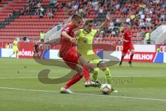 Im Bild: Filip Bilbija (#35 FCI) und Sicker Arne (#17 MSV Duisburg)

Fussball - 3. Bundesliga - Ingolstadt - Saison 2019/2020 - FC Ingolstadt 04 - MSV Duisburg - 27.07.2019 -  Foto: Ralf Lüger/rsp-sport.de