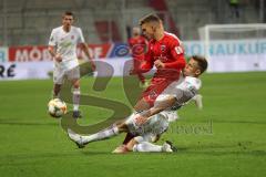 3. Liga - Fußball - FC Ingolstadt 04 - SpVgg Unterhaching - Dombrowka Max (8, SpVgg) foult Patrick Sussek (37, FCI) der sich verletzt