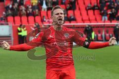 3. Fußball-Liga - Saison 2019/2020 - FC Ingolstadt 04 - 1.FC Kaiserslautern - Marcel Gaus (#19,FCI)  nach dem 2:1 Treffer durch Thomas Keller (#27,FCI)  - jubel - Foto: Jürgen Meyer