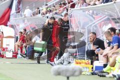 Im Bild: Michael Heinloth (#17 FCI) muss in der 5. Spielminute verletzungsbedingt vom Platz

Fussball - 3. Bundesliga - Ingolstadt - Saison 2019/2020 - FC Ingolstadt 04 - MSV Duisburg - 27.07.2019 -  Foto: Ralf Lüger/rsp-sport.de