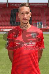 Tobias Schröck #21 - FC Ingolstadt 04 - 3.Liga - Porträttermin 2019/2020 -