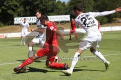 3. Liga - Testspiel - VfR Garching - FC Ingolstadt 04 - kämpft sich durch die Abwehr, Peter Kurzweg (16, FCI)