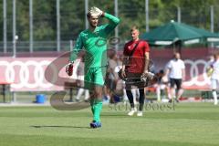 3. Liga - Testspiel - FC Ingolstadt 04 - SKN St. Pölten - Torwart Marco Knaller (1, FCI) zufrieden