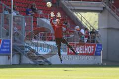 3. Fußball-Liga - Saison 2019/2020 - Freundschaftsspiel - VFB Eichstätt - FC Ingolstadt 04 - Torwart Marco Knaller (Nr.1, FC Ingolstadt 04) beim warm machen - Foto: Meyer Jürgen