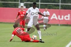 3. Liga - Testspiel - FC Ingolstadt 04 - TSV 1860 Rosenheim - Zweikampf rechts Agyemang Diawusie (11, FCI)