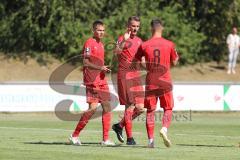 3. Liga - Testspiel - VfR Garching - FC Ingolstadt 04 - Tor Jubel Kopfball 0:3 durch Stefan Kutschke (30, FCI), links Filip Bilbija (35, FCI) und rechts Maximilian Wolfram (8, FCI)