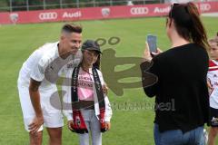 3. Liga - Testspiel - FC Ingolstadt 04 - TSV 1860 Rosenheim - Autogramme Selfies, Thorsten Röcher (29 FCI)