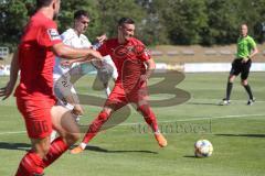 3. Liga - Testspiel - VfR Garching - FC Ingolstadt 04 - rechts Maximilian Wolfram (8, FCI)