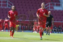 3. Fußball-Liga - Saison 2019/2020 - Freundschaftsspiel - VFB Eichstätt - FC Ingolstadt 04 - Ganiggia Ginola Elva (Nr.14, FC Ingolstadt 04) und Stefan Kutschke (Nr.30, FC Ingolstadt 04) beim warm machen - Foto: Meyer Jürgen