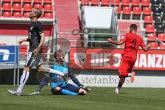 3. Fußball-Liga - Saison 2019/2020 - Freundschaftsspiel - VFB Eichstätt - FC Ingolstadt 04 - Torwart Daniel Baltzer (Nr.31, VfB Eichstätt) - Jubel - Fatih Kaya (Nr.9, FC Ingolstadt 04) - Foto: Meyer Jürgen