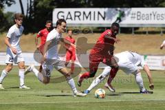 3. Liga - Testspiel - VfR Garching - FC Ingolstadt 04 - rechts Agyemang Diawusie (11, FCI) Zweikampf