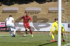 3. Liga - Testspiel - VfR Garching - FC Ingolstadt 04 - Zug zum Tor mitte Patrick Sussek (37, FCI)