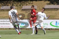 3. Liga - Testspiel - VfR Garching - FC Ingolstadt 04 - kommt nicht durch die Abwehr mitte Filip Bilbija (35, FCI)