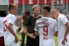 3. Liga - Testspiel - FC Ingolstadt 04 - TSV 1860 Rosenheim - mitte Technischer Direktor Florian Zehe (FC) mit Filip Bilbija (35, FCI) Fatih Kaya (9, FCI) Maximilian Wolfram (8, FCI)