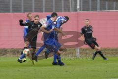 3. Liga - Testspiel - FC Ingolstadt 04 - Karlsruher SC - Gabriel Weiß (32, FC) Kampf um den Ball