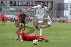 3. Liga - Testspiel - FC Ingolstadt 04 - TSV 1860 Rosenheim - Lauf Sturm Zweikampf rechts Maximilian Thalhammer (18, FCI)