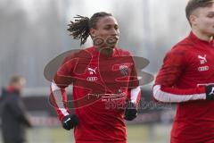 Im Bild: Caniggia Elva (#14 FC Ingolstadt)

Fussball - 3. Bundesliga - Ingolstadt - Saison 2019/2020 - Trainingsauftakt -  Foto: Ralf Lüger