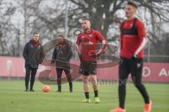 3. Liga - FC Ingolstadt 04 - Trainingsauftakt nach Winterpause - Co-Trainer Carsten Rump (FCI) und Cheftrainer Jeff Saibene (FCI)