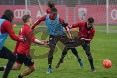 3. Liga - FC Ingolstadt 04 - Trainingsauftakt nach Winterpause - Caniggia Ginola Elva (14, FCI) Georgius Pintidis (6, FCI)