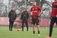 3. Liga - FC Ingolstadt 04 - Trainingsauftakt nach Winterpause - Co-Trainer Carsten Rump (FCI) und Cheftrainer Jeff Saibene (FCI)