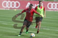 3. Fußball-Liga - Saison 2019/2020 - FC Ingolstadt 04 -  Trainingsauftakt - Robin Krauße (23 FCI)  - Foto: Meyer Jürgen