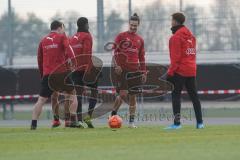 3. Liga - FC Ingolstadt 04 - Trainingsauftakt nach Winterpause - Jonatan Kotzke (25 FCI) Frederic Ananou (2, FCI) und rechts Jalen Hawkins