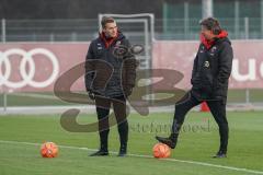 3. Liga - FC Ingolstadt 04 - Trainingsauftakt nach Winterpause - Co-Trainer Carsten Rump (FCI) und Cheftrainer Jeff Saibene (FCI)