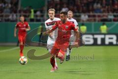 DFB Pokal - Fußball - FC Ingolstadt 04 - 1. FC Nürnberg - Fatih Kaya (9, FCI) Handwerker Tim (1. FCN, 6)