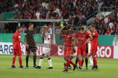 DFB Pokal - Fußball - FC Ingolstadt 04 - 1. FC Nürnberg - Spiel ist aus, 0:1, Enttäuschung hängende Köpfe, Björn Paulsen (4, FCI) Maximilian Thalhammer (18, FCI) Stefan Kutschke (30, FCI) Robin Krauße (23, FCI)