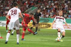 DFB Pokal - Fußball - FC Ingolstadt 04 - 1. FC Nürnberg - Robin Krauße (23, FCI) Mühl Lukas (1. FCN, 28) Tor Schuß