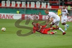 DFB Pokal - Fußball - FC Ingolstadt 04 - 1. FC Nürnberg - Behrens Hanno (1. FCN, 18) reisst Patrick Sussek (37, FCI) zu Boden