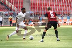 Relegation - 1. FC Nürnberg - FC Ingolstadt 04 - Frederic Ananou (2, FCI) Handwerker Tim (1. FCN, 6)