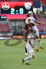 Relegation - 1. FC Nürnberg - FC Ingolstadt 04 - Kopfball Duell Björn Paulsen (4, FCI) Nürnberger Fabian (1. FCN, 15) Marcel Gaus (19, FCI)