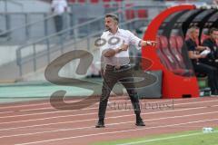 Relegation - 1. FC Nürnberg - FC Ingolstadt 04 - Cheftrainer Tomas Oral (FCI) an der Seitenlinie