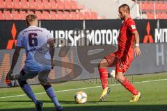 Relegation - FC Ingolstadt 04 - 1. FC Nürnberg - Robin Krauße (23, FCI) Handwerker Tim (1. FCN, 6)