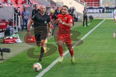 Relegation - FC Ingolstadt 04 - 1. FC Nürnberg - Fatih Kaya (9, FCI) Ball im Aus