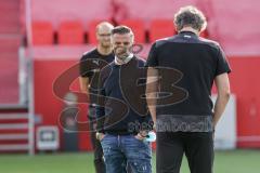 Relegation - FC Ingolstadt 04 - 1. FC Nürnberg - Cheftrainer Tomas Oral (FCI) und Direktor Sport Michael Henke (FCI)