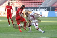 Relegation - FC Ingolstadt 04 - 1. FC Nürnberg - Björn Paulsen (4, FCI) Handwerker Tim (1. FCN, 6)