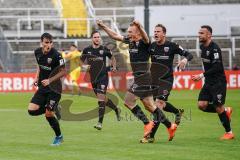 3. Liga - Türkgücü München - FC Ingolstadt 04 - Tor Jubel 0:1 Thomas Keller (27, FCI) mit Marcel Gaus (19, FCI) Fatih Kaya (9, FCI) Michael Heinloth (17, FCI) Ilmari Niskanen (22, FCI)