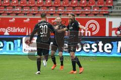 3. Liga - Hallescher FC - FC Ingolstadt 04 - Hakentrick Stefan Kutschke (30, FCI) mit dem 0:2 Tor gegen Eisele Kai (1 Halle) Jubel Björn Paulsen (4, FCI) Maximilian Beister (11, FCI)