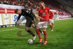 3. Liga - 1. FC Kaiserslautern - FC Ingolstadt 04 - Stefan Kutschke (30, FCI) Zweikampf Rieder Tim (17 FCK)