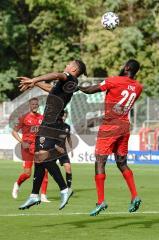 3. Liga - FC Viktoria Köln - FC Ingolstadt 04 - Justin Butler (31, FCI) Kyere Bernard (20 Köln) Kopfballduell