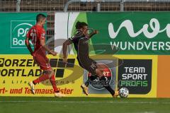 3. Liga - FC Viktoria Köln - FC Ingolstadt 04 - Caniggia Ginola Elva (14, FCI) Gottschling Marcel (22 Köln)