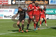 3. Liga - FC Viktoria Köln - FC Ingolstadt 04 - Ecke Björn Paulsen (4, FCI) Handle Simon (7 Köln) Kyere Bernard (20 Köln)