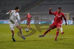 3. Liga - FC Bayern II - FC Ingolstadt 04 - Merlin Röhl (34, FCI) Lawrence Jamie (40 FCB)