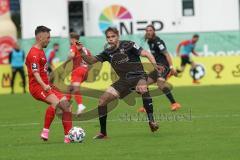 3. Liga - FC Viktoria Köln - FC Ingolstadt 04 - Handle Simon (7 Köln) Filip Bilbija (35, FCI)