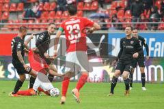 3. Liga - Hallescher FC - FC Ingolstadt 04 - Boyd Terrence (13 Halle) wird gestoppt von Robin Krauße (23, FCI)  Marcel Gaus (19, FCI)